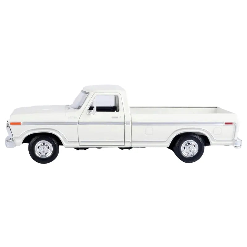 Side profile of 1:24 scale 1977 Ford F-150 Custom diecast truck.