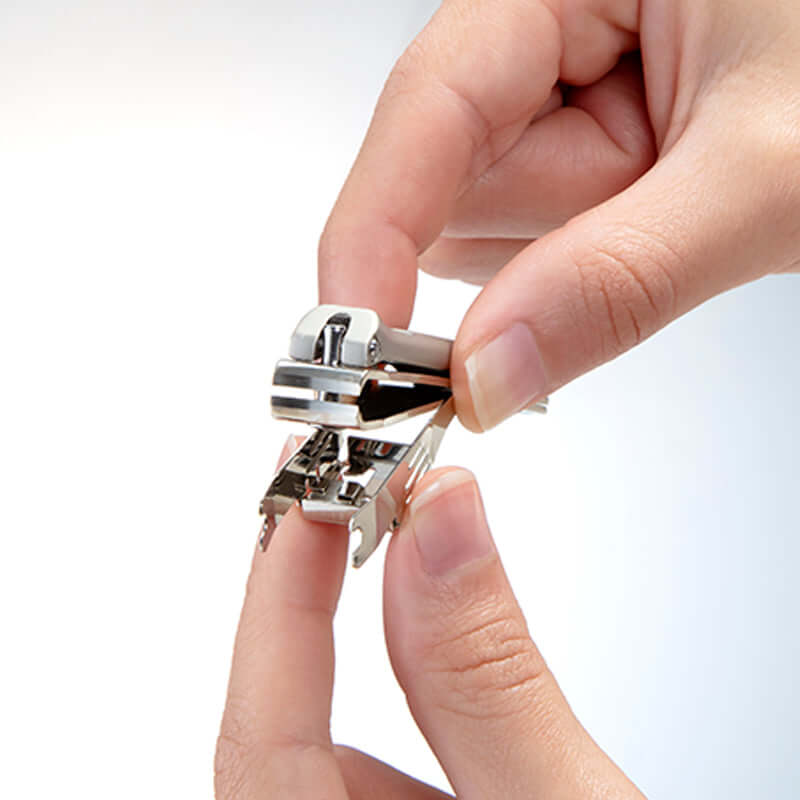 Nail Clipper S | Stainless Steel Catcher G-1115 | Precision Nail Cutter | Zipmar