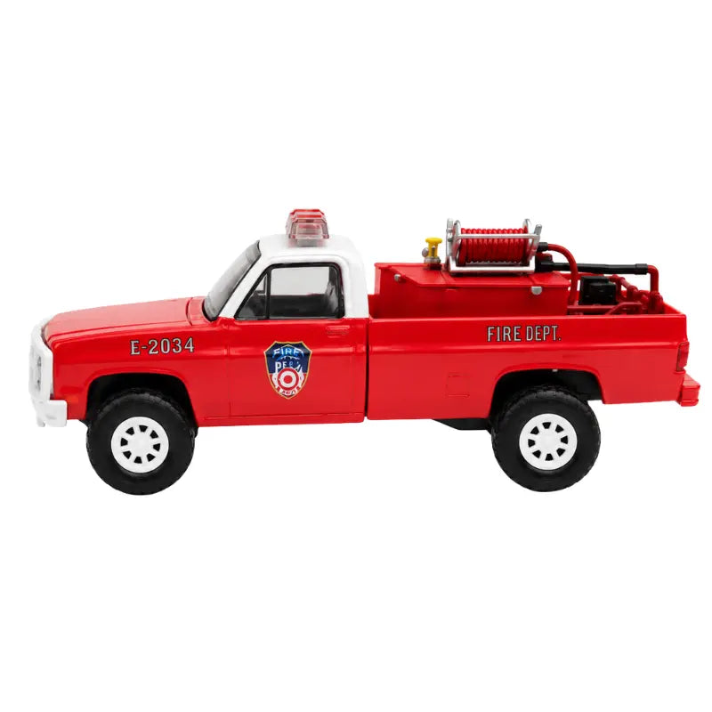 Greenlight FDNY 1986 Chevrolet M1008 fire truck passenger rear angle diecast 1:64