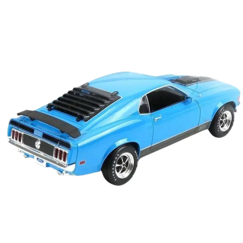 Maisto 1970 Ford Mustang Mach 1 blue diecast 1:18 rear three quarter shaker hood scoop