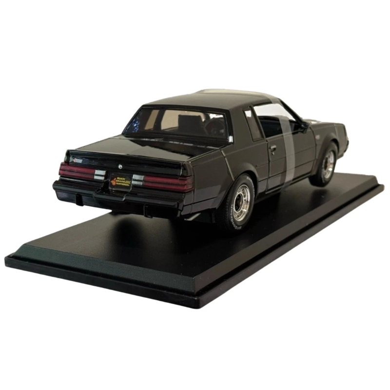 Maisto 1:18 1987 Buick Grand National diecast model rear three quarter angle view