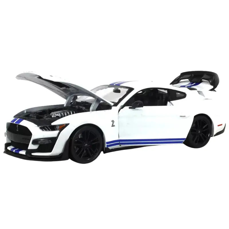 2020 Mustang Shelby GT500 1:18 diecast car with opening hood and engine bay detail