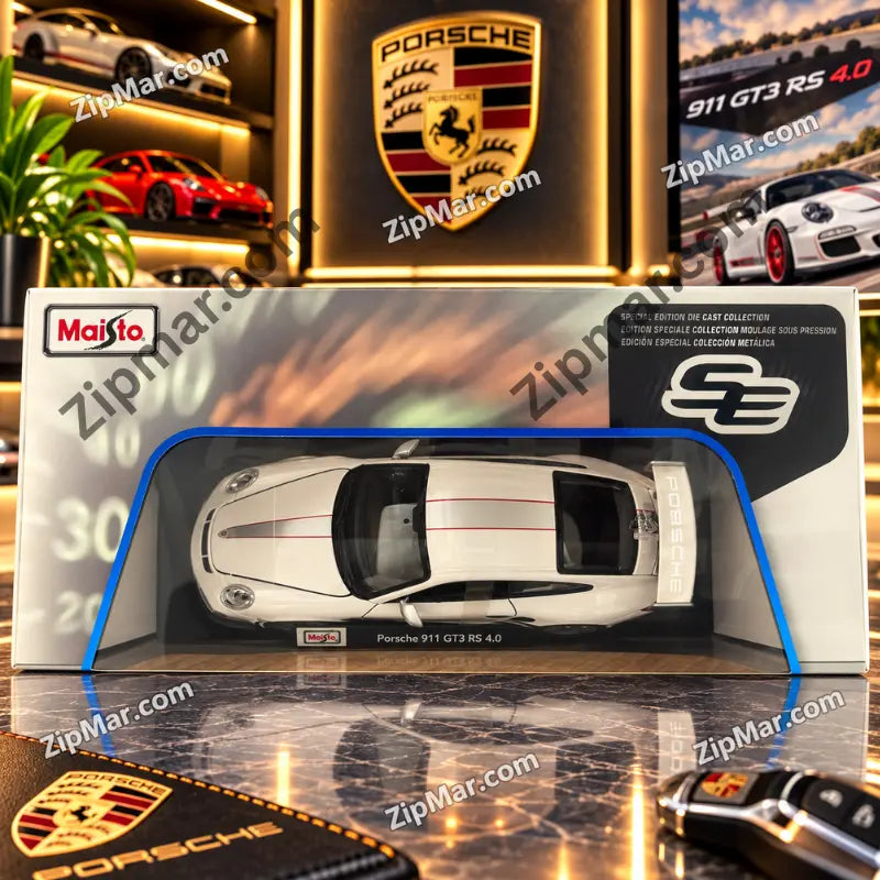 Maisto Special Edition box showing white Porsche 911 GT3 RS 4.0 diecast from above