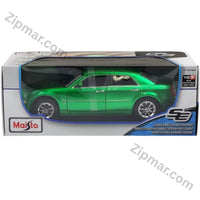 Thumbnail for Maisto Special Edition 2005 Chrysler HEMI 300C 1:18 green diecast in the original window box, side view