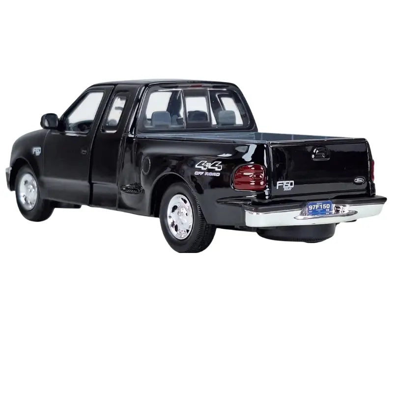 Rear three quarter view of Motormax Ford F150 black diecast truck