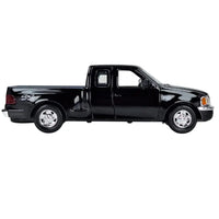 Thumbnail for Side profile view of Motormax Ford F150 XLT Flareside Supercab diecast