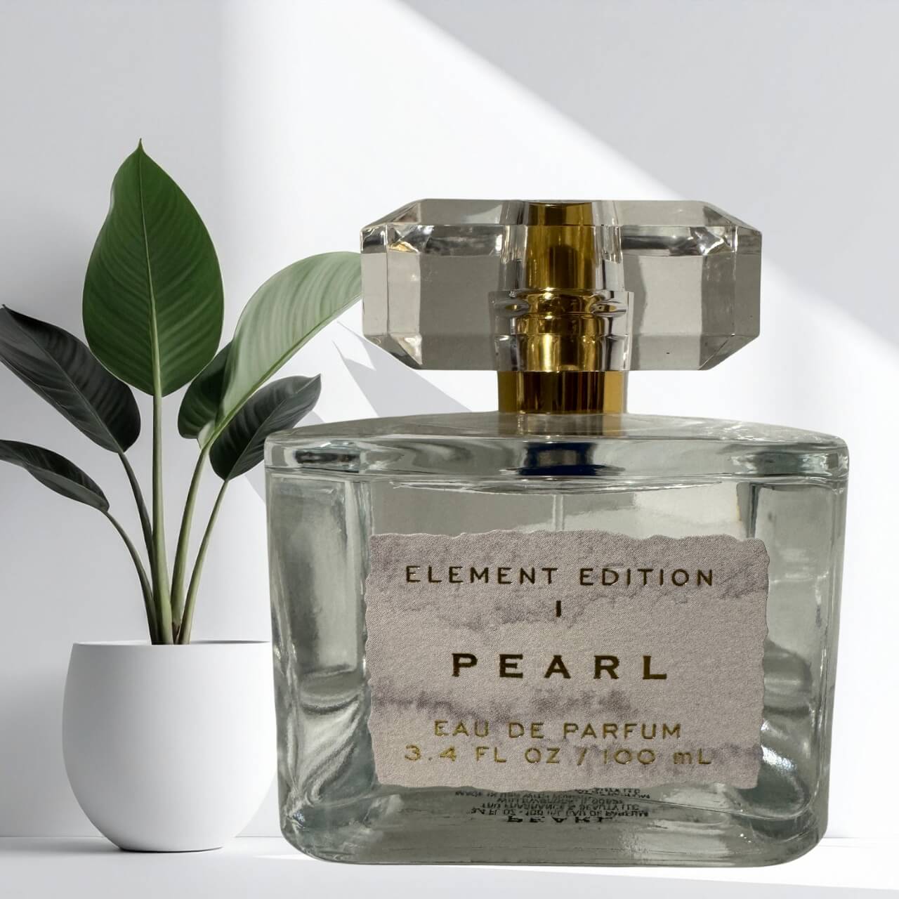 PEARL perfume 3.4oz with crystal cap and gold sprayer
